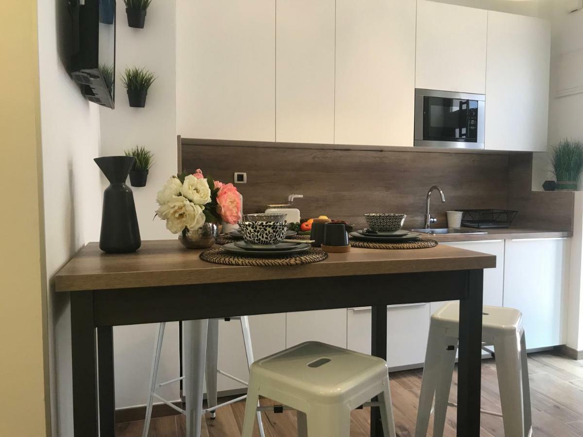 Arena Design Apartments With Free Private Parking And With A Terrace Пула Екстер'єр фото